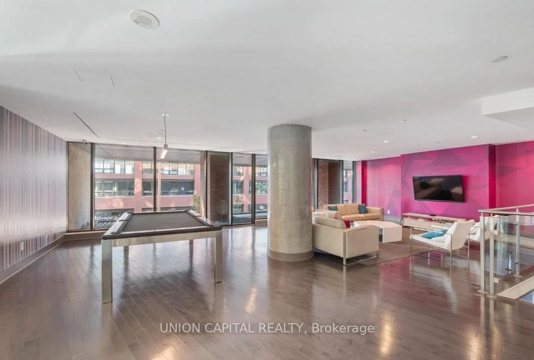 150 East Liberty Street Unit 2814 photo 15