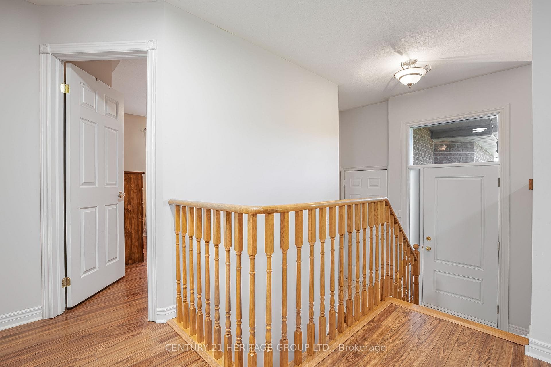 77 Hodgson Drive photo 4