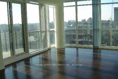 770 Bay Street Unit 2701 photo 3