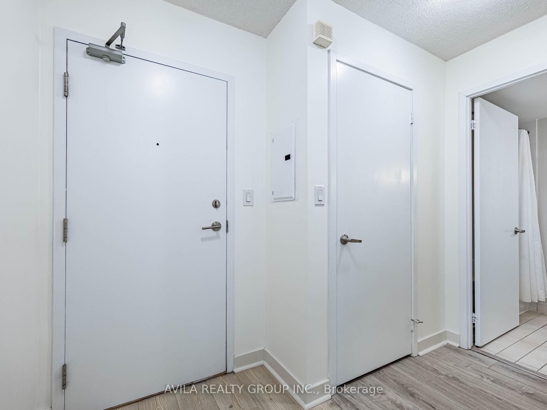 4 Spadina Avenue Unit 715 photo 7