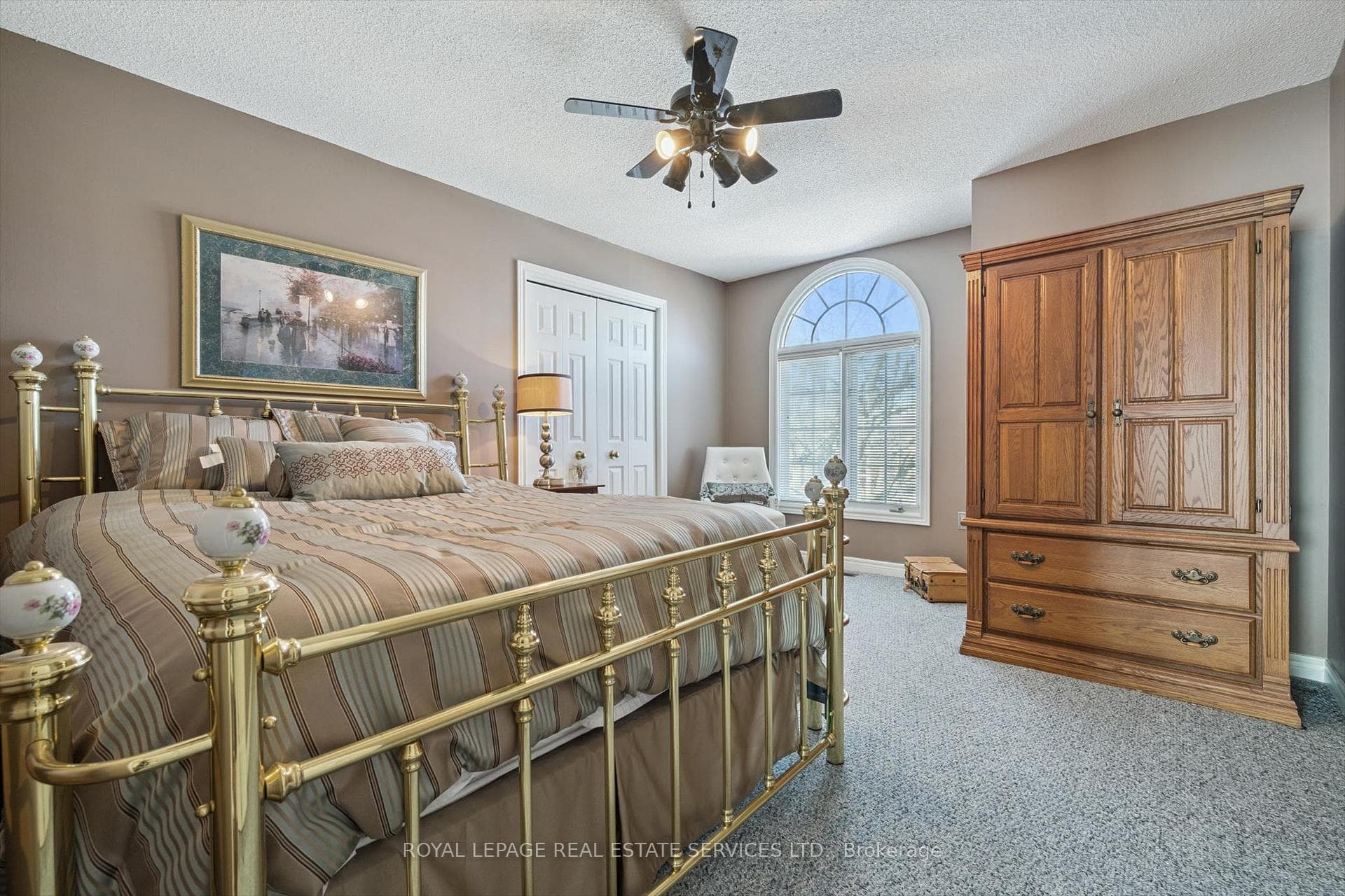Second Bedroom with Plush Berber Broadloom