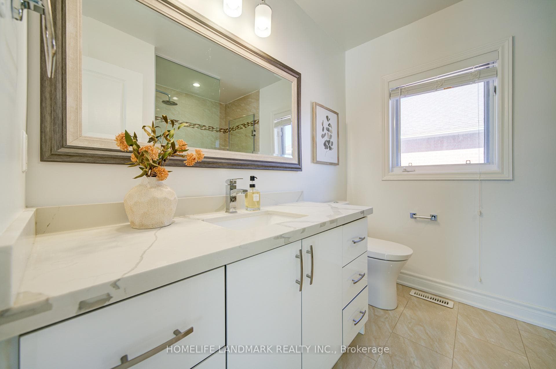 282 Manhattan Drive photo 34