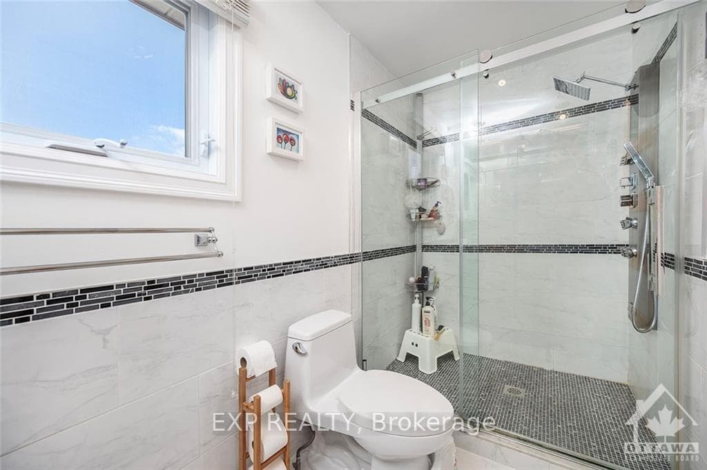 1527 BROOKMILL Line photo 14