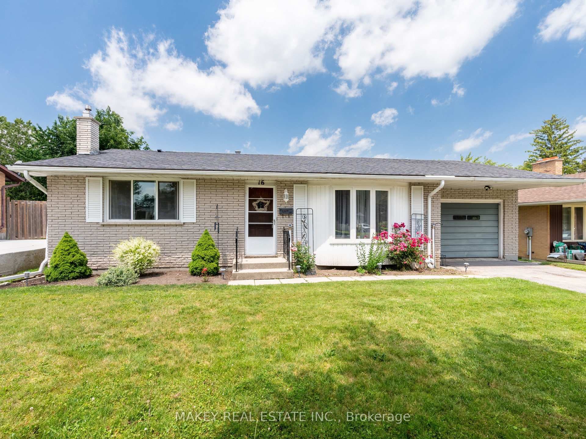 16 Fergusson Avenue photo 6