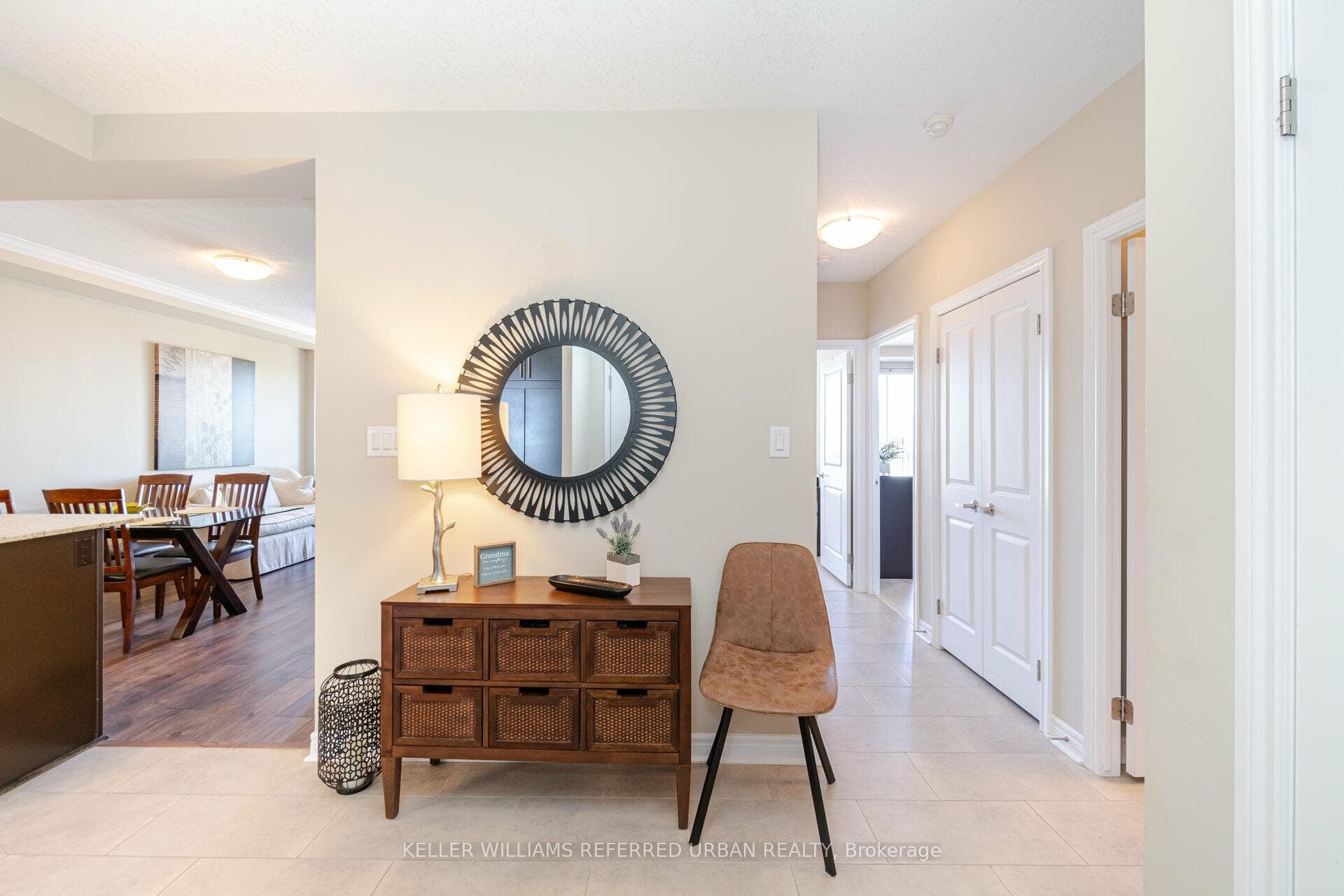 539 BELMONT Avenue Unit 704 photo 3