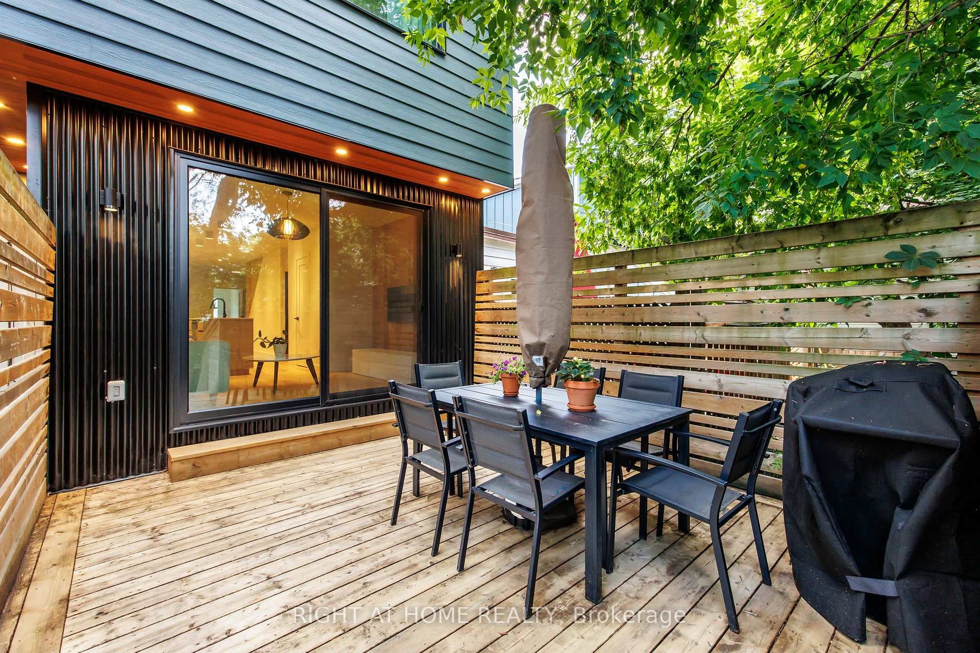 Spacious Deck