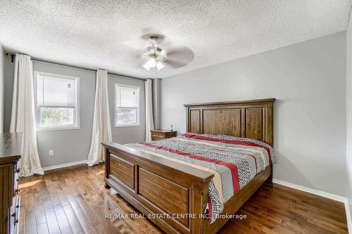 18 Galbraith Court photo 8