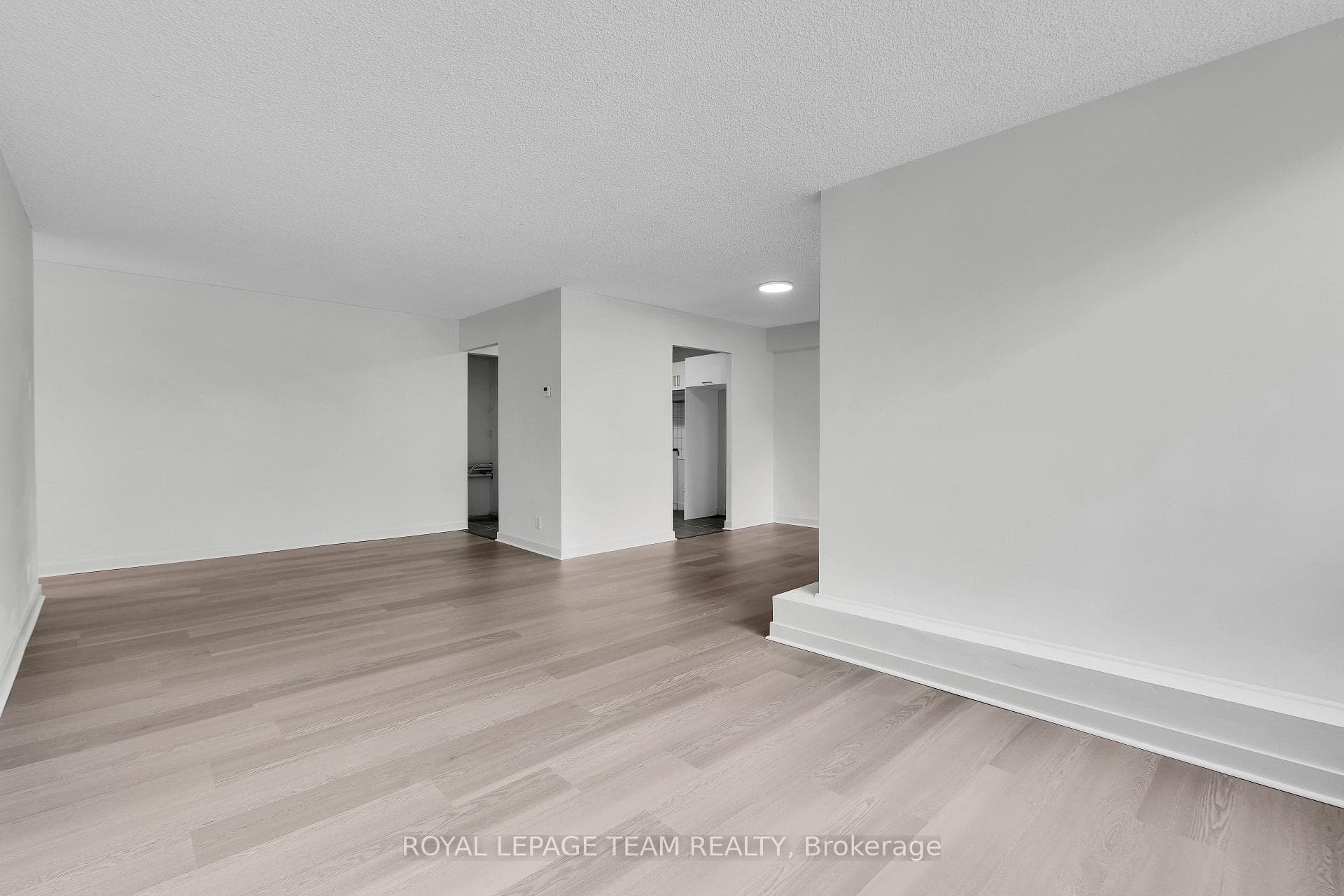 3360 Southgate Road Unit 104 photo 12