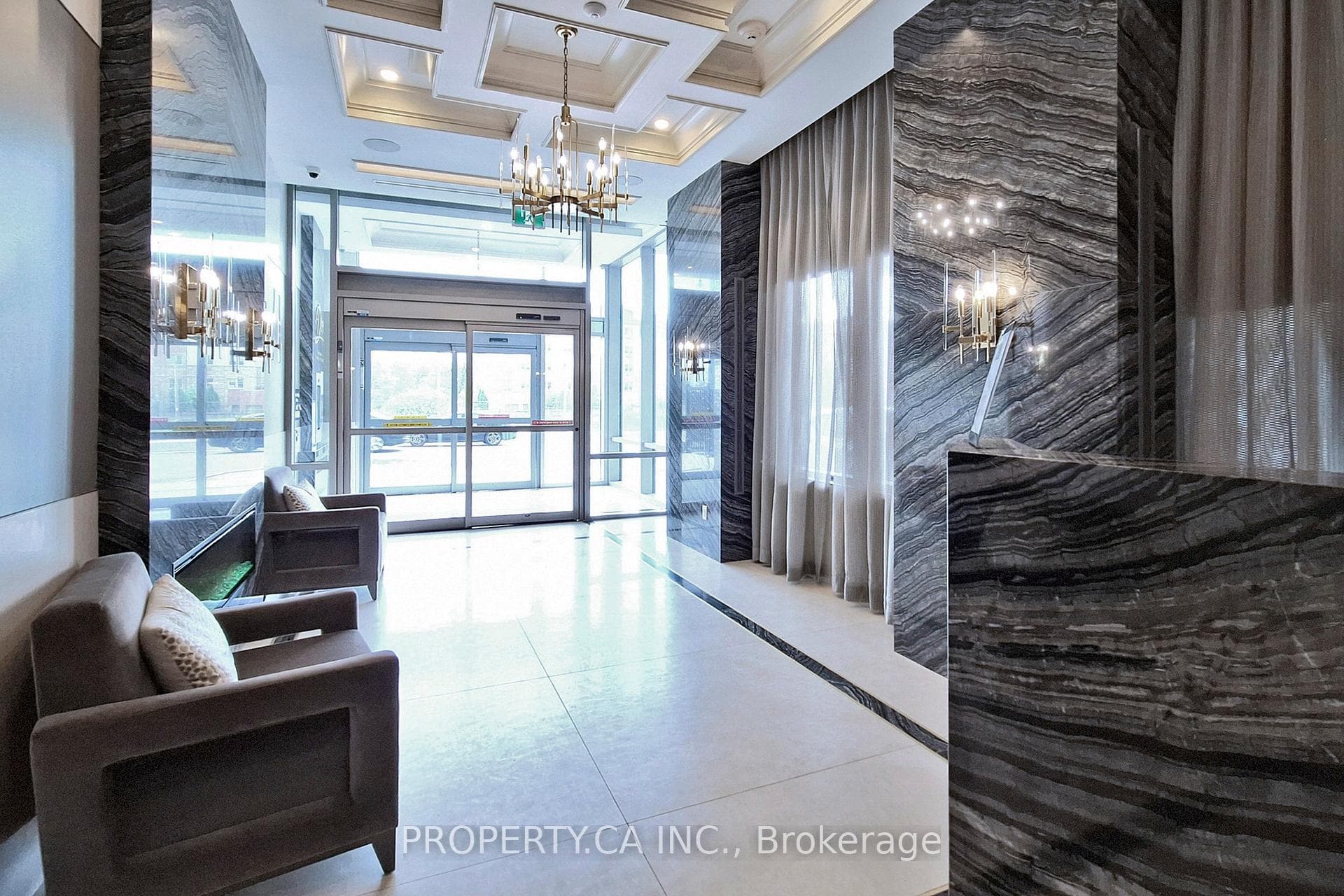 20 Gatineau Drive Unit 1009 photo 16