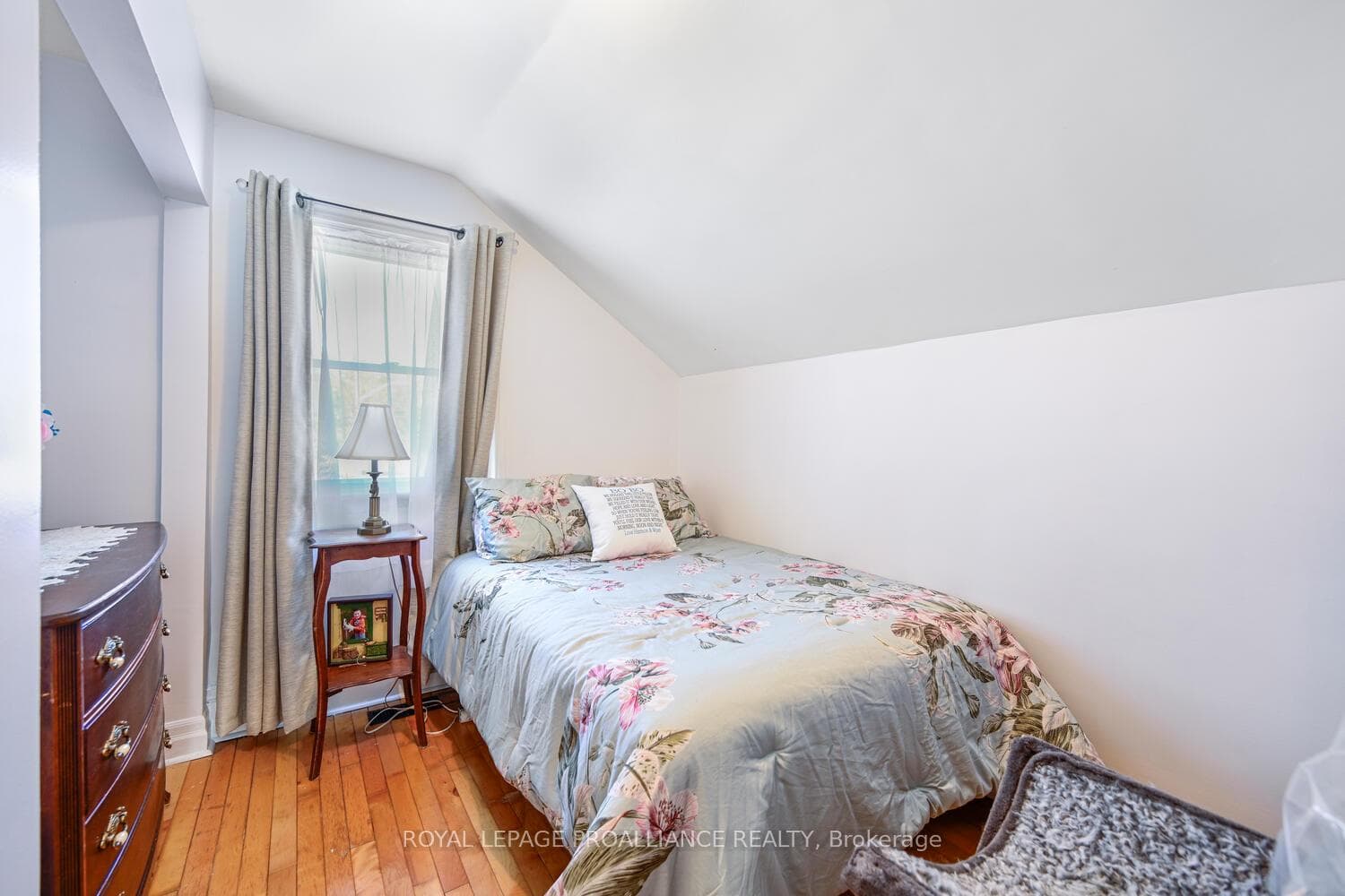 394 Park Street photo 17