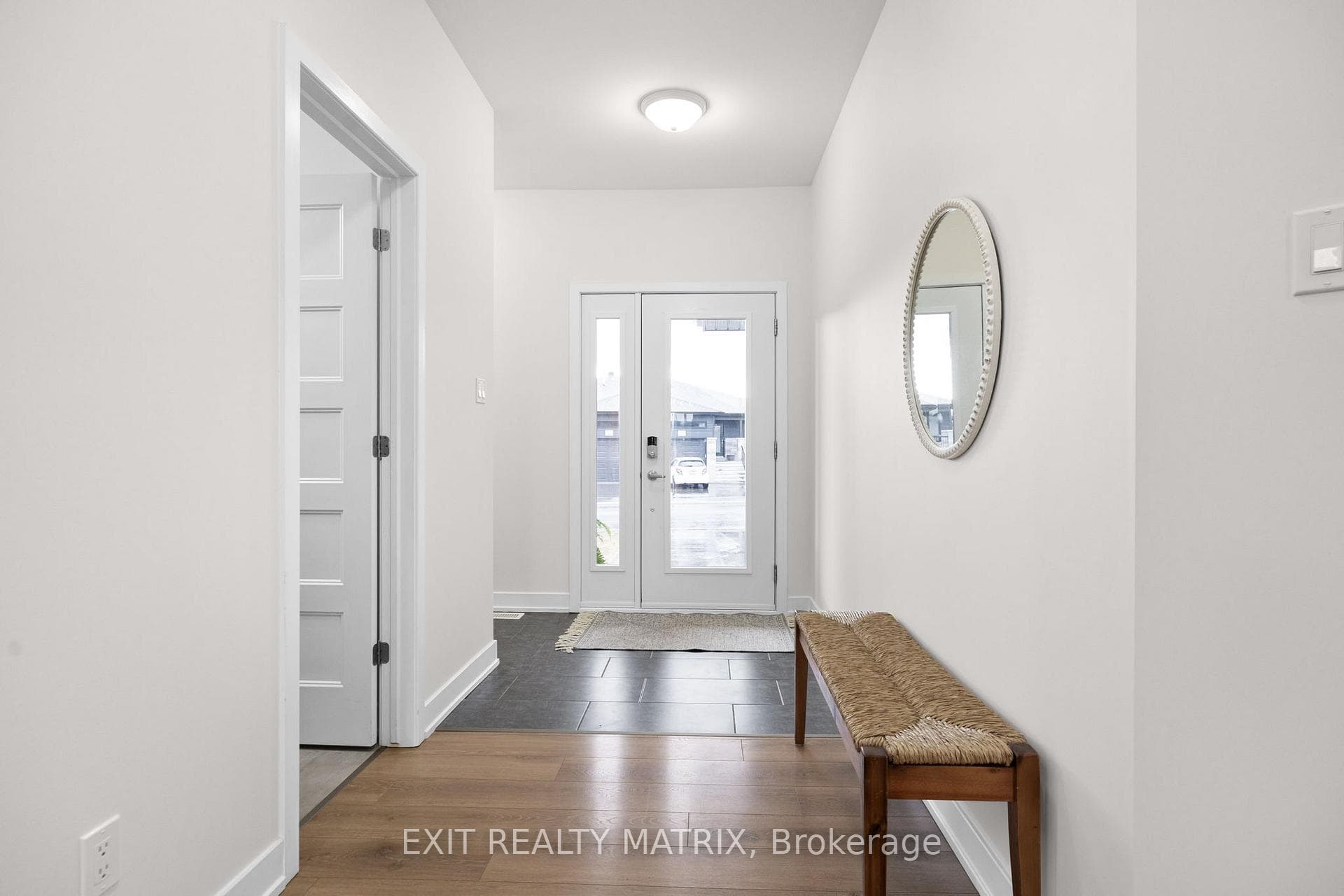 273 Moisson Street photo 4