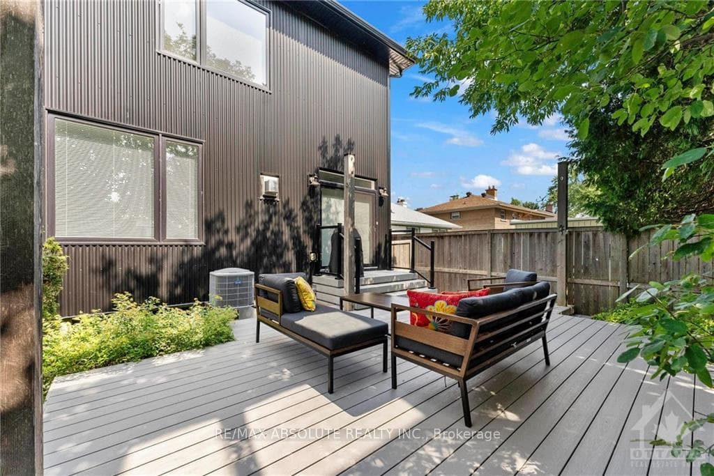 634 WESTVIEW Avenue photo 30