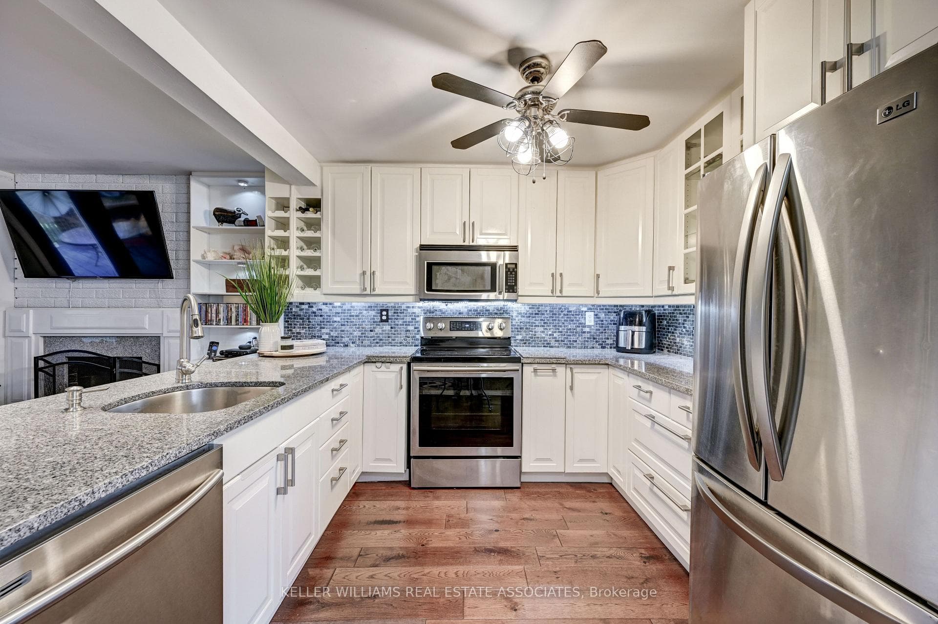 26 Myna Court photo 13