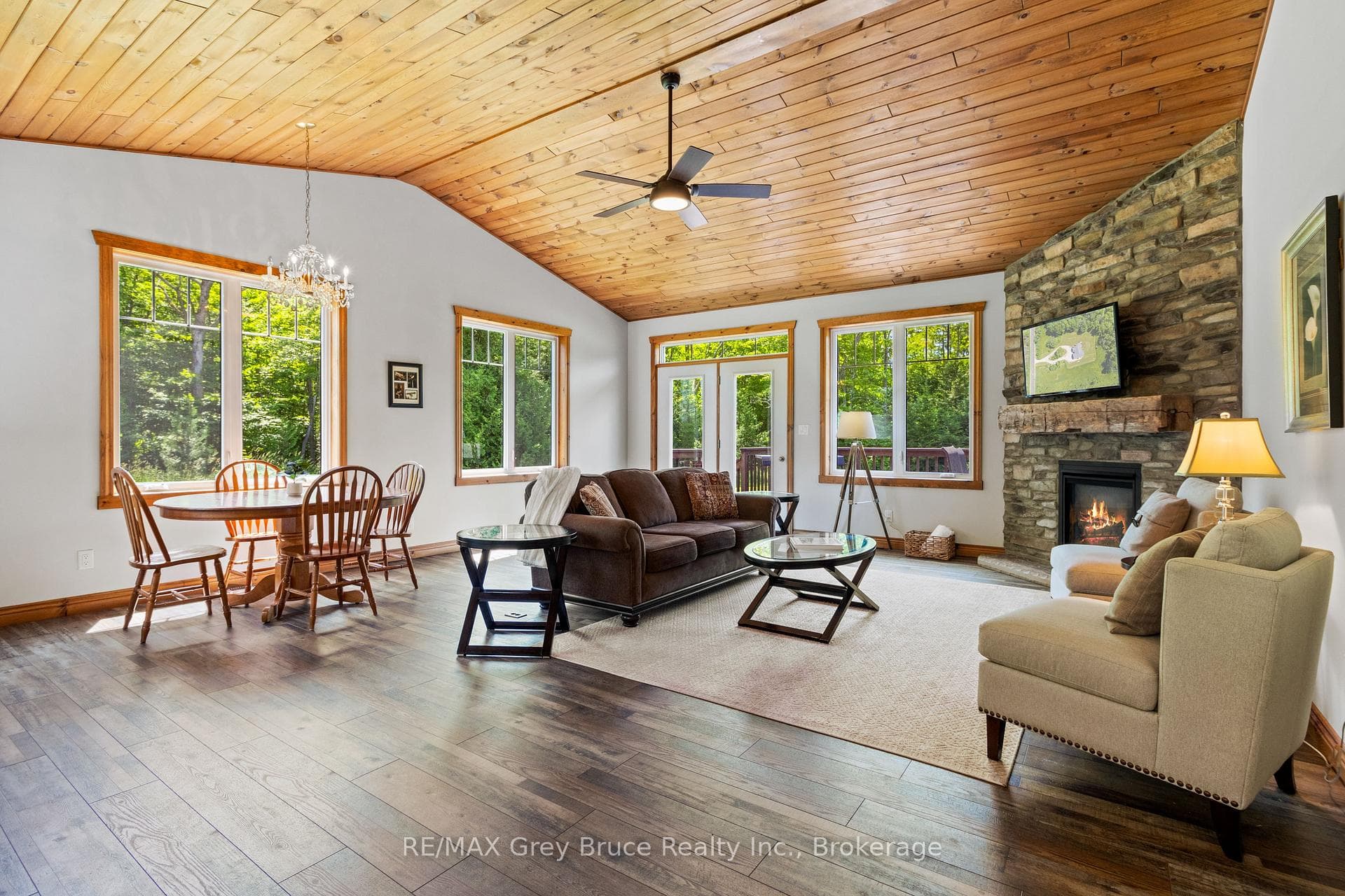 1379 West Road photo 13