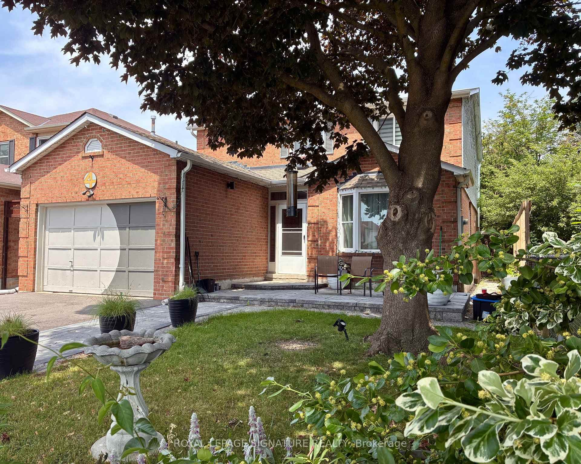 4 Bramwell Drive photo 1