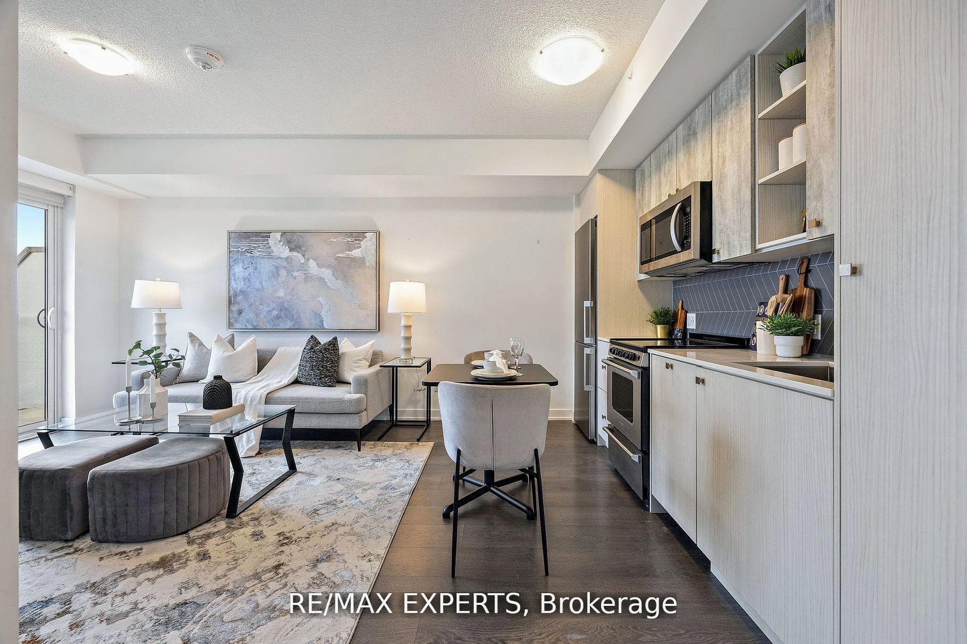 251 Manitoba Street Unit 1007 photo 7