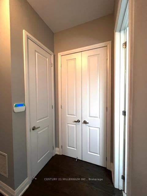 15277 Yonge Street Unit 419 photo 3