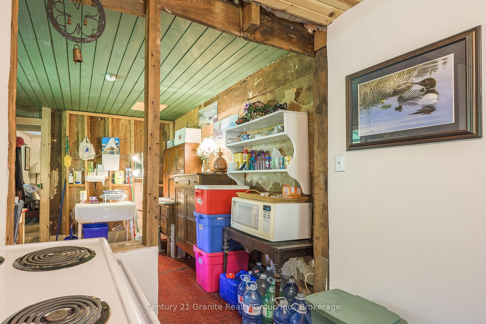 1745 Ingoldsby Road photo 10