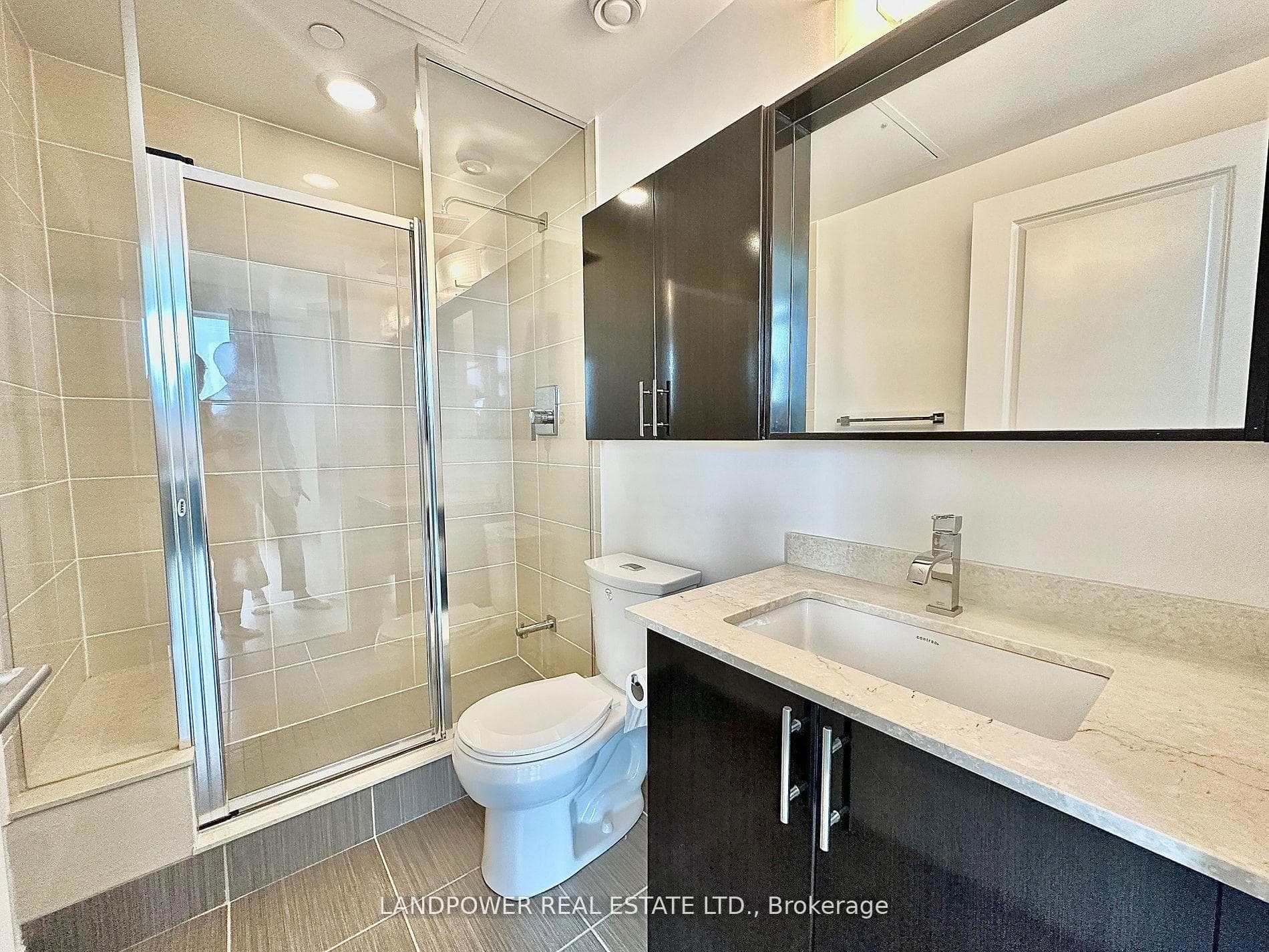 7167 Yonge Street Unit 1109 photo 9