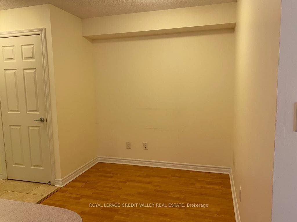 3880 Duke Of York Boulevard Unit 1204 photo 10