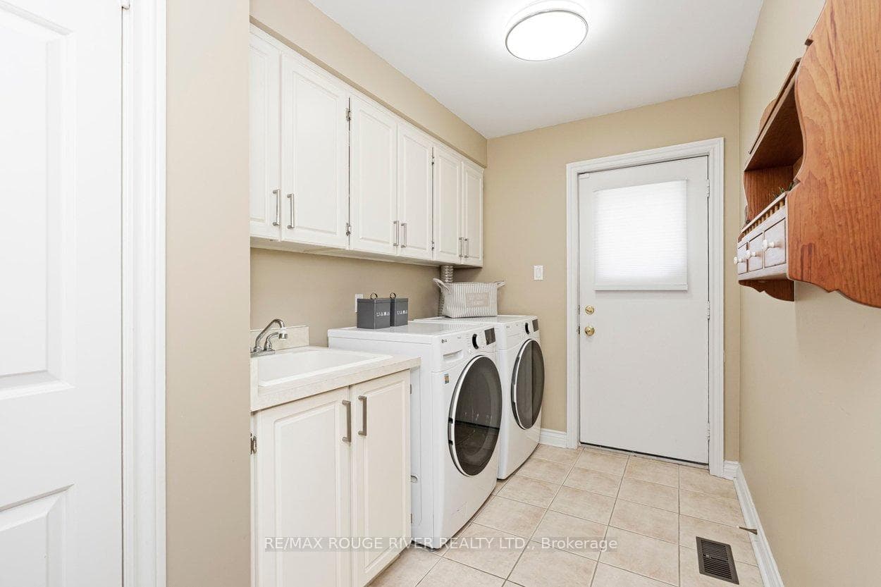 1 Brigadier Place photo 23