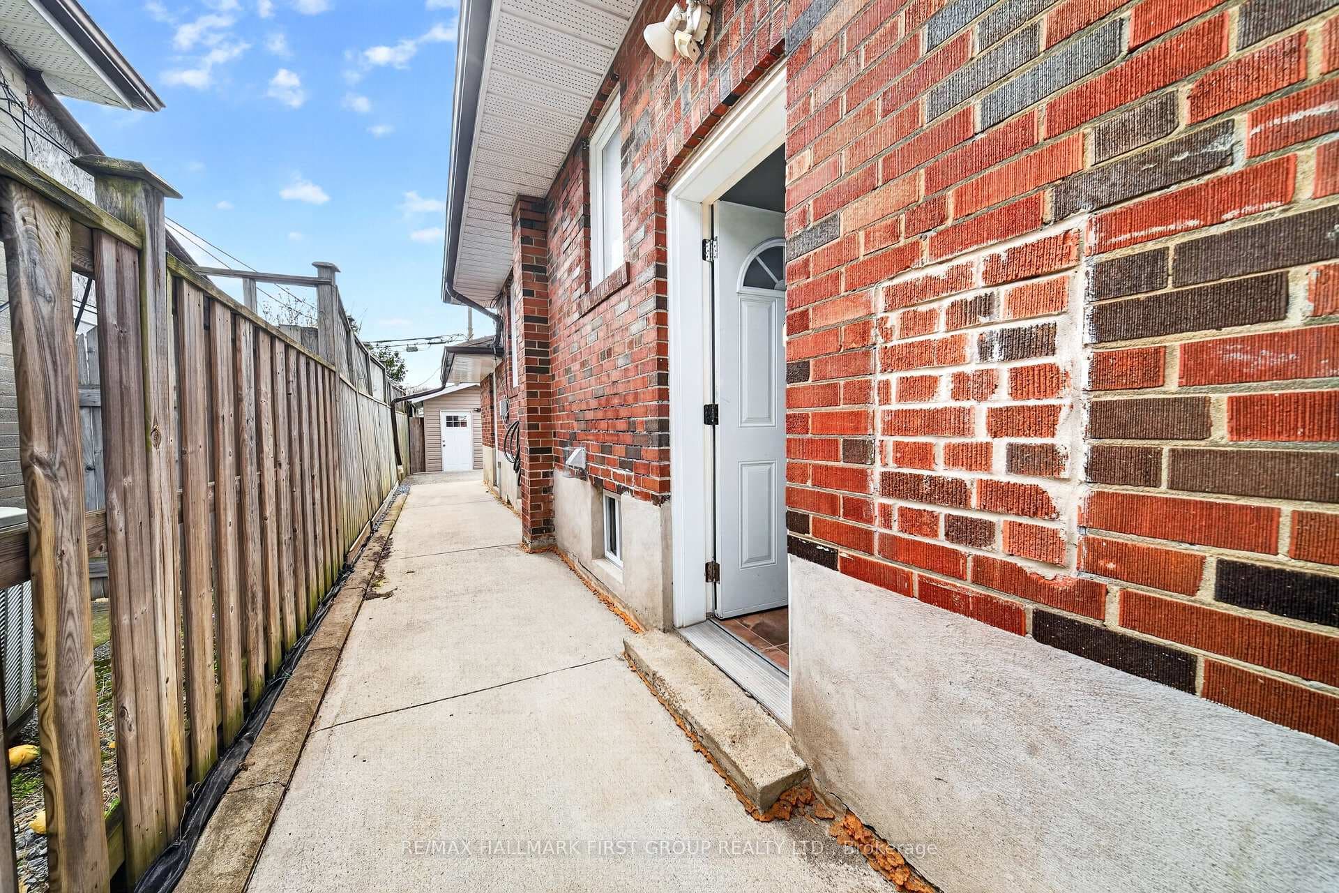 50 Gilroy Drive photo 28