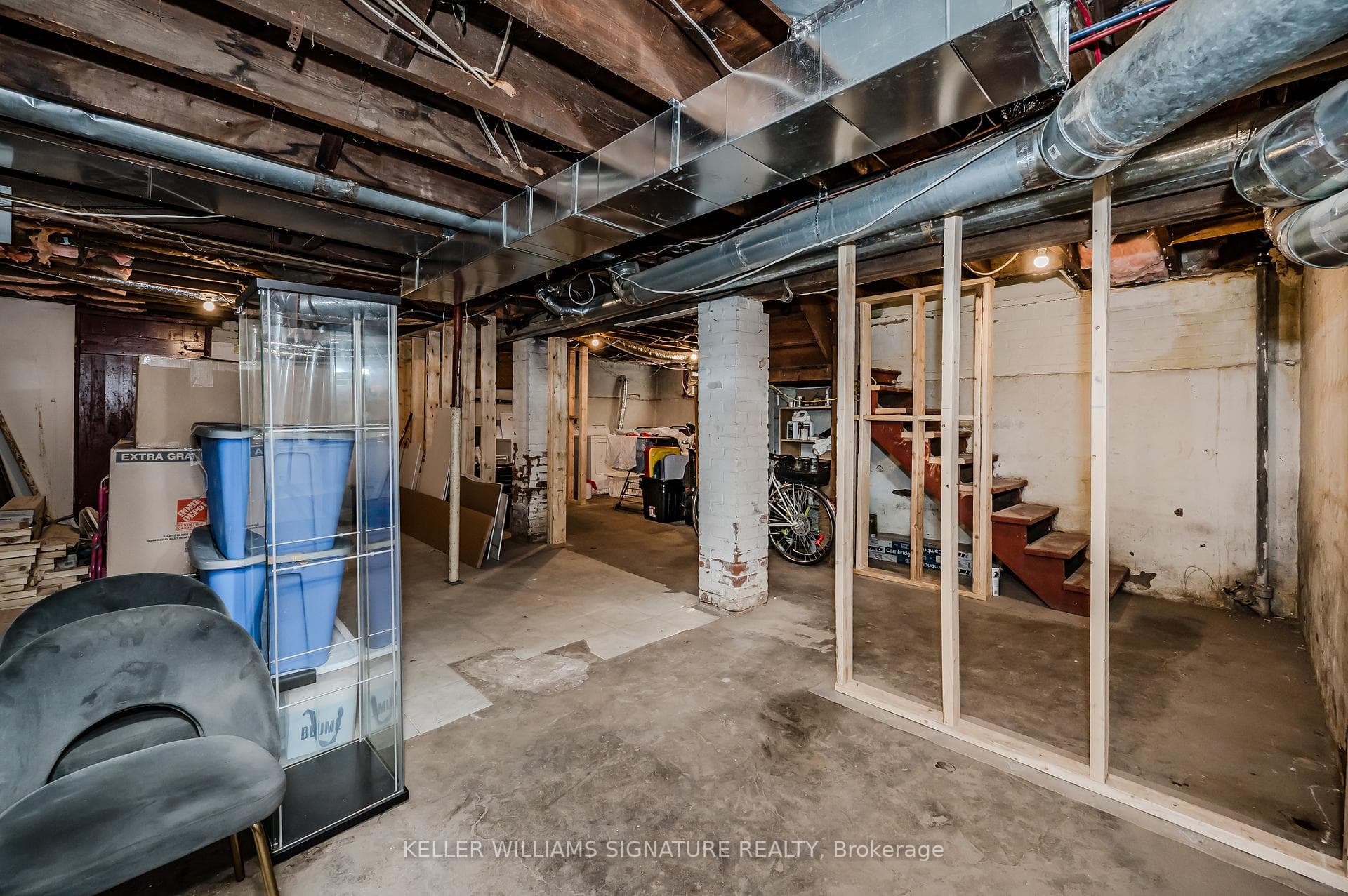 35 Balmoral Avenue photo 39