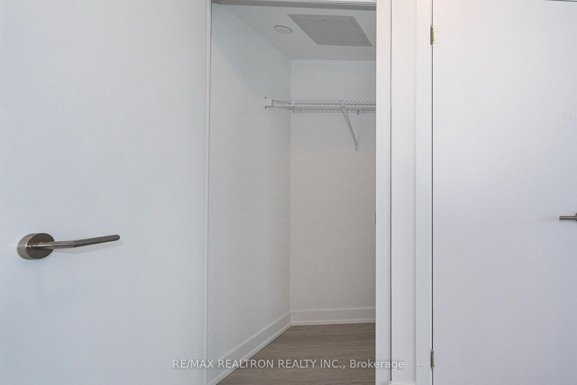 47 Mutual Street Unit 2505 photo 29