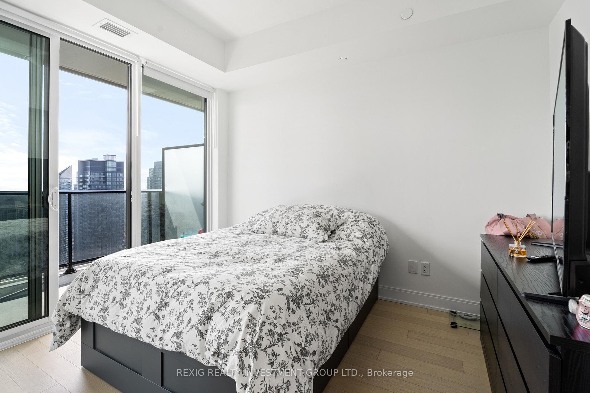 70 Annie Craig Drive Unit 4007 photo 16