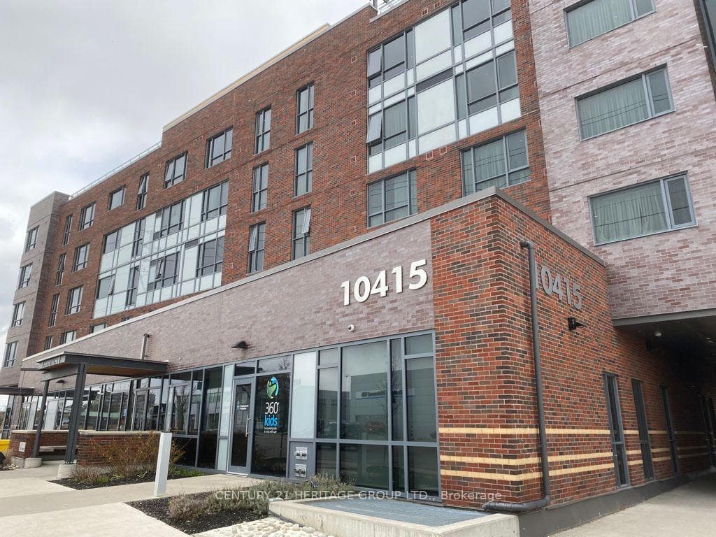 10415 Yonge Street Unit 419 photo 1