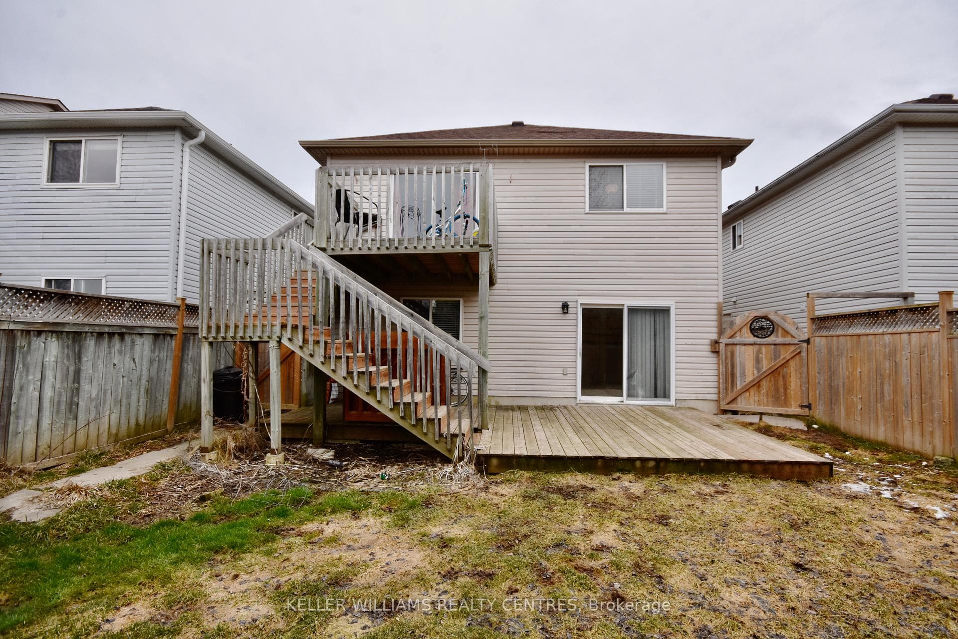 67 Moir Crescent photo 35