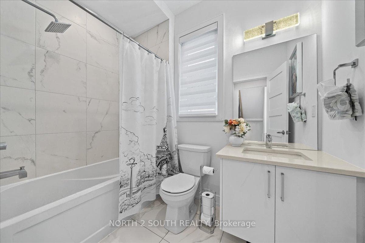 118 Berkely Street photo 5