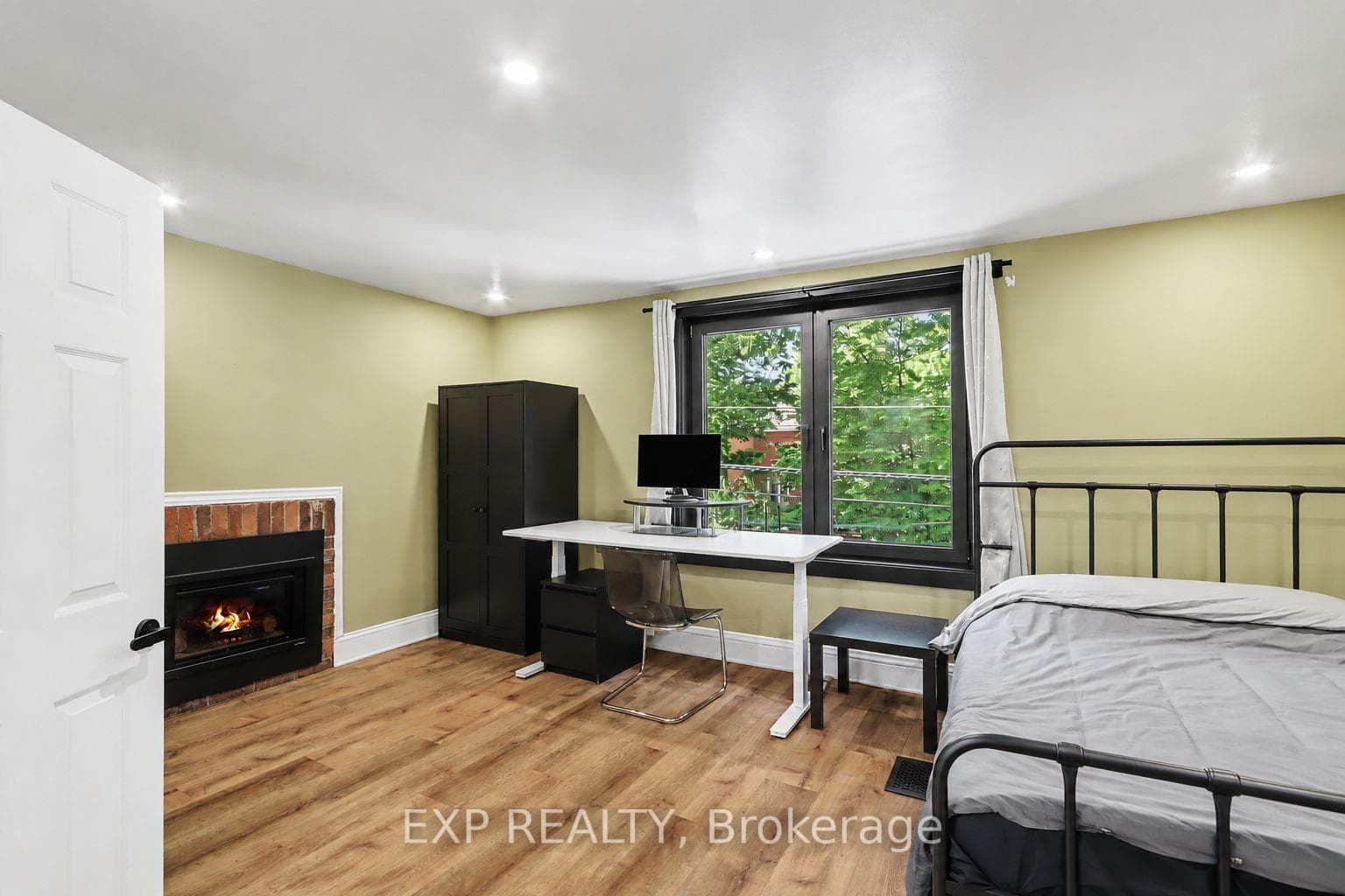 152 River Lane photo 16