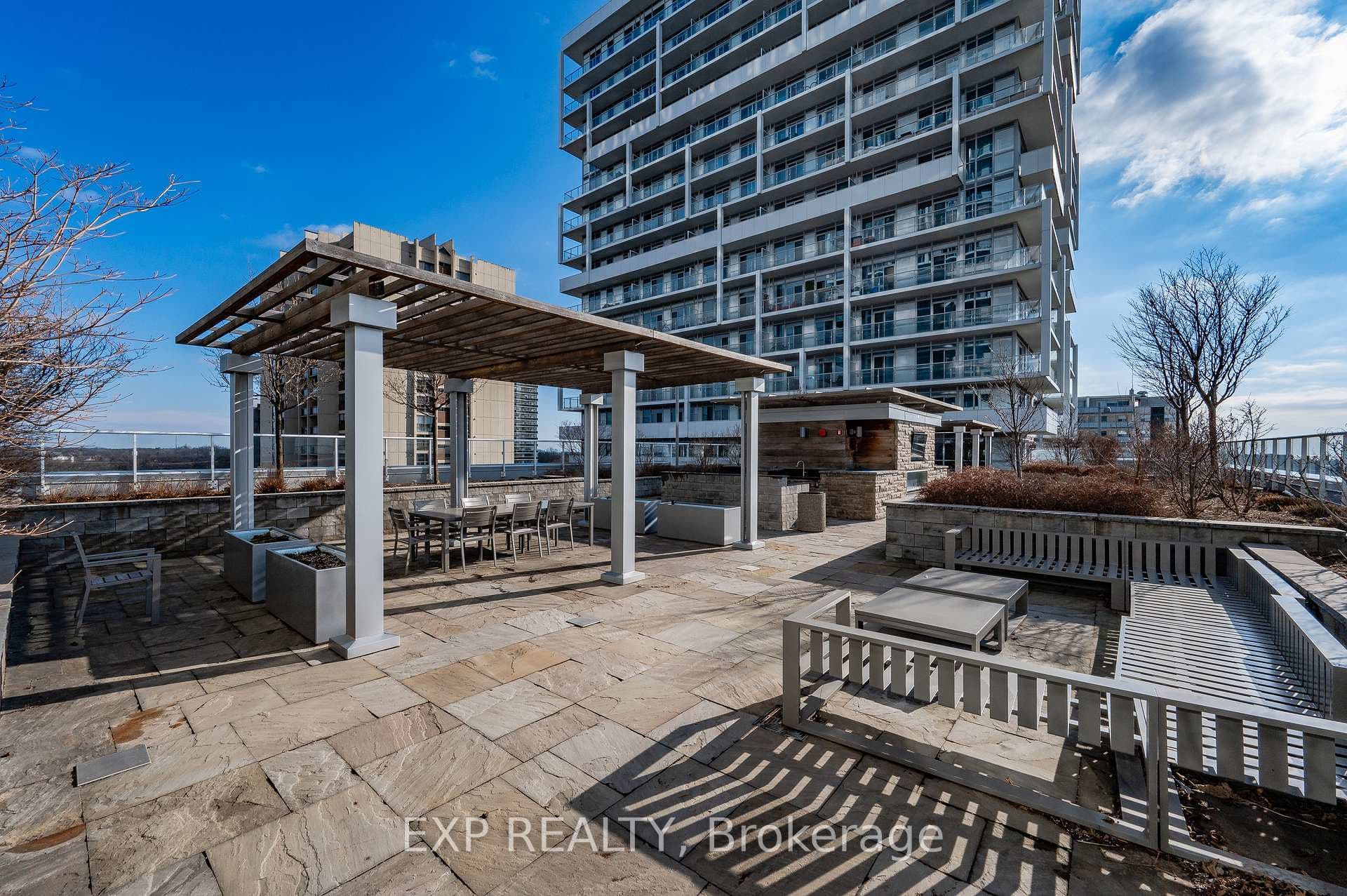 65 Speers Road Unit 227 photo 23