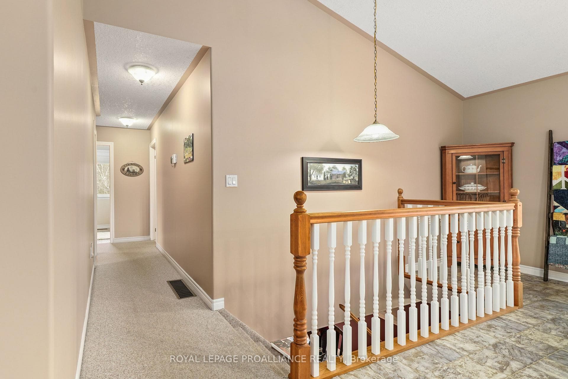 317 Countryman Road photo 12