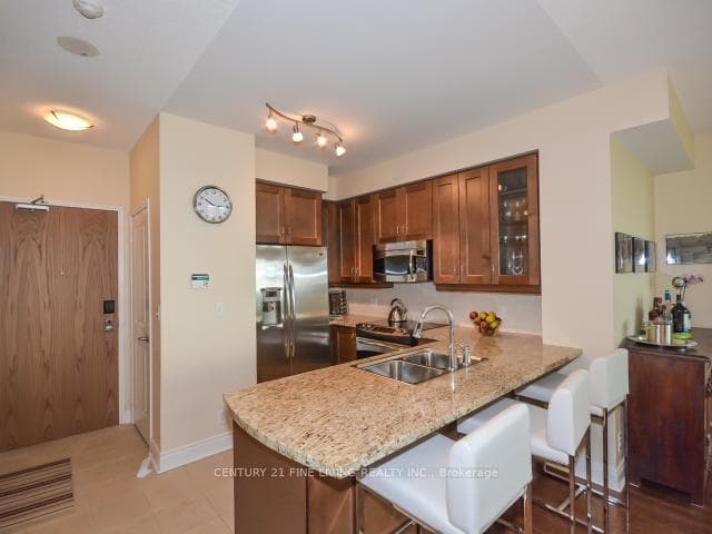 1910 Lake Shore Boulevard Unit 1504 photo 21