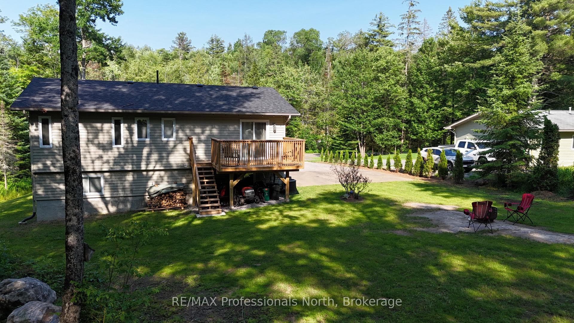 1036 Post Road photo 7