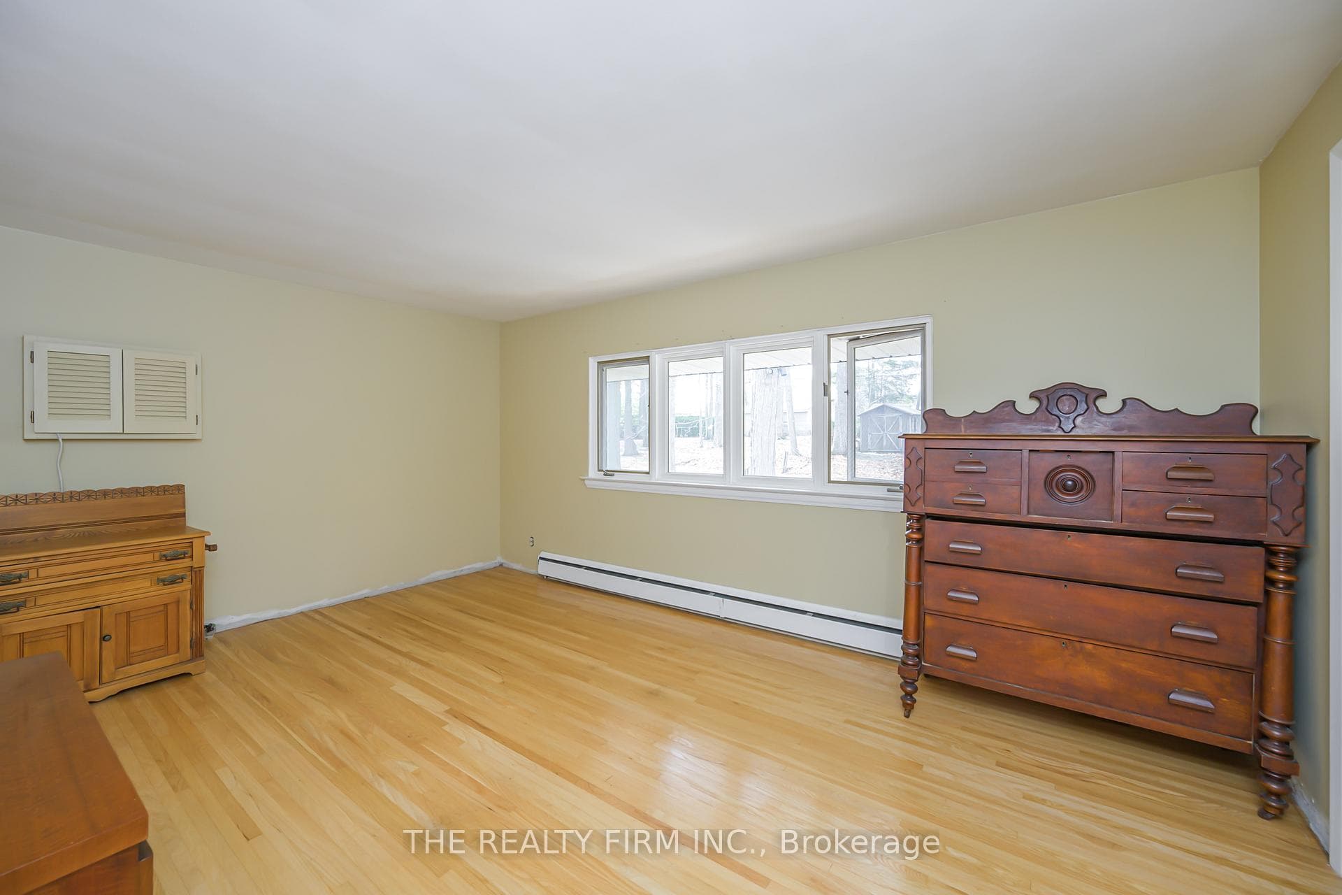 486 Oak Park Drive photo 15