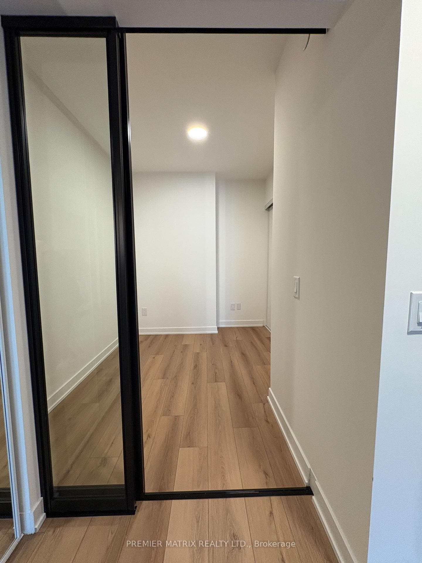 5 Lakeview Avenue Unit 309 photo 8