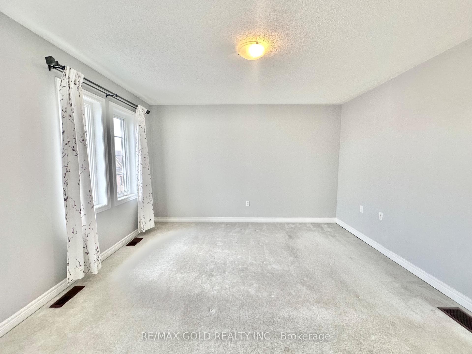 2361 Parkhaven Boulevard Unit 15 photo 20