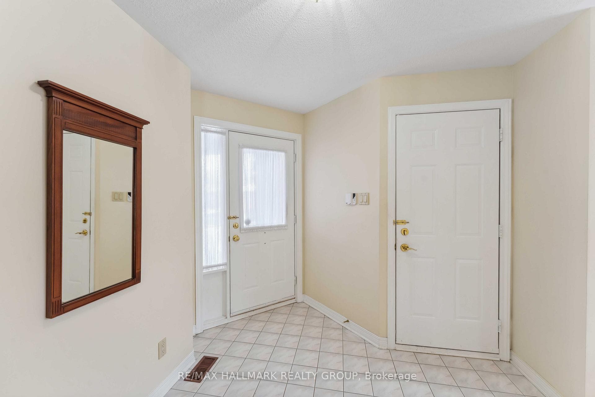 18 Partridge Drive photo 3