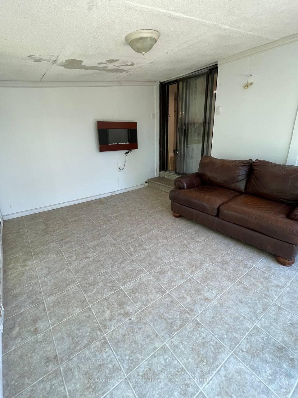 715 Mountview Place Unit Main photo 25