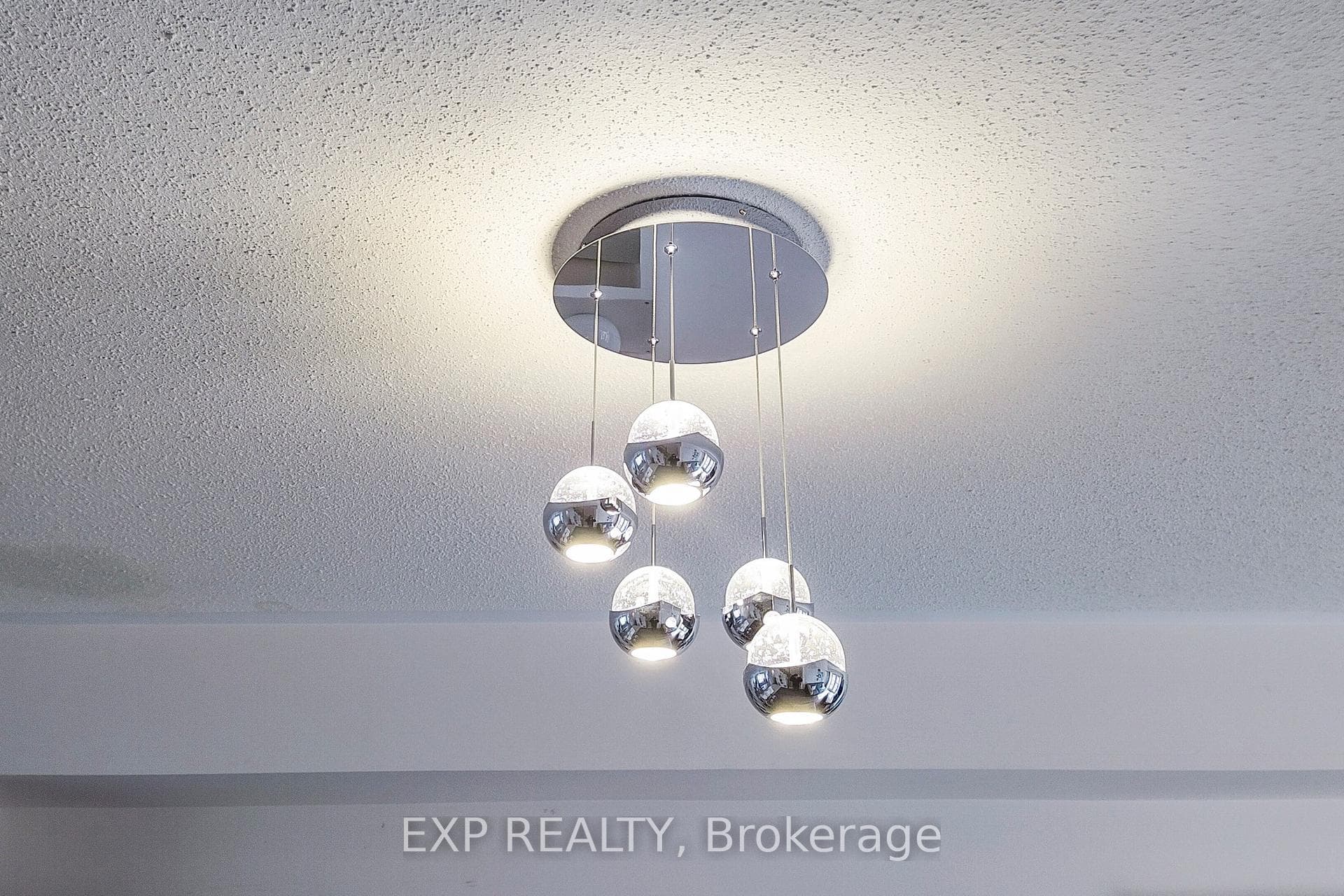 3088 Eglinton Avenue Unit 84 photo 6