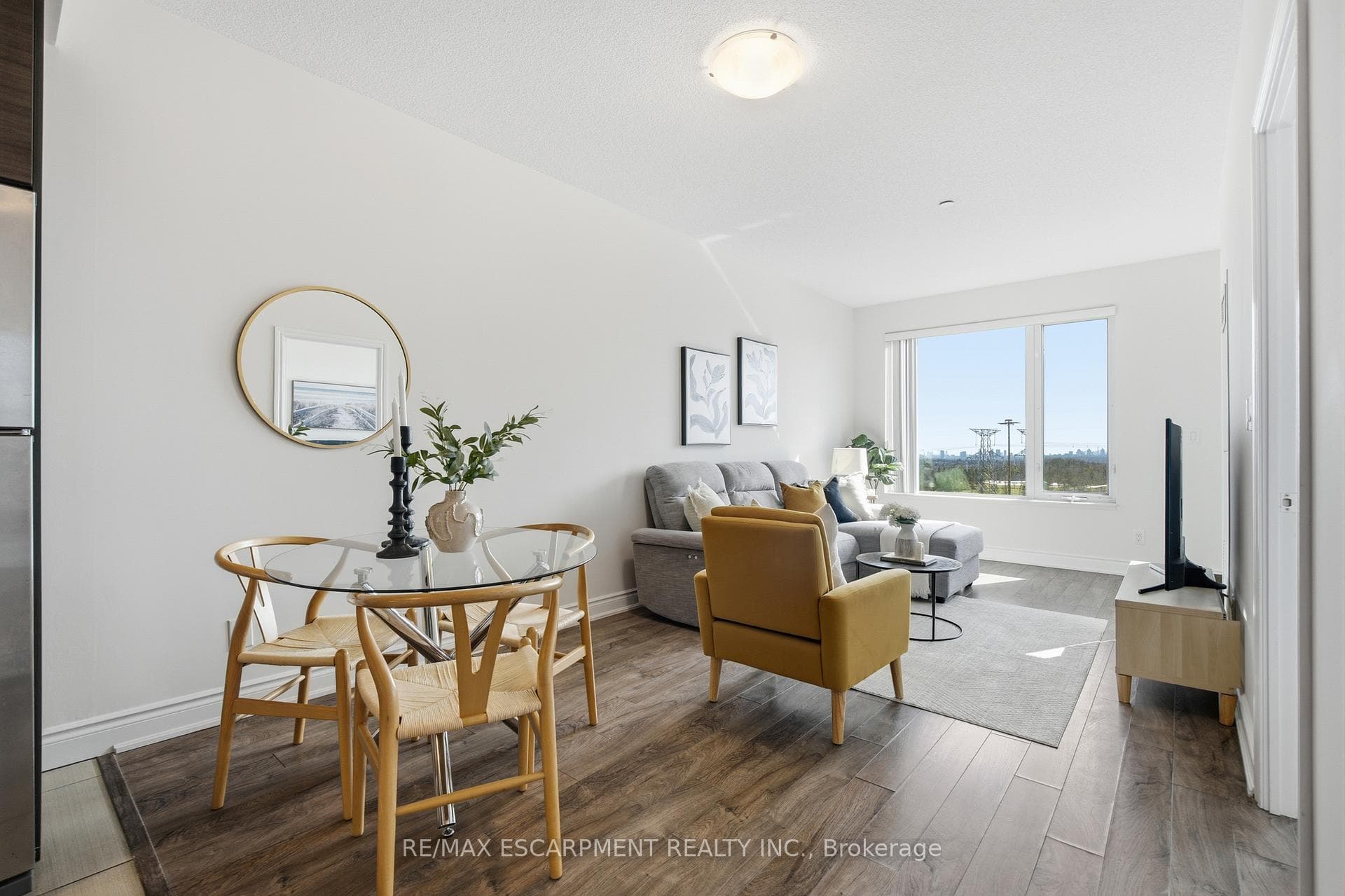 277 South Park Road Unit 1210 photo 14