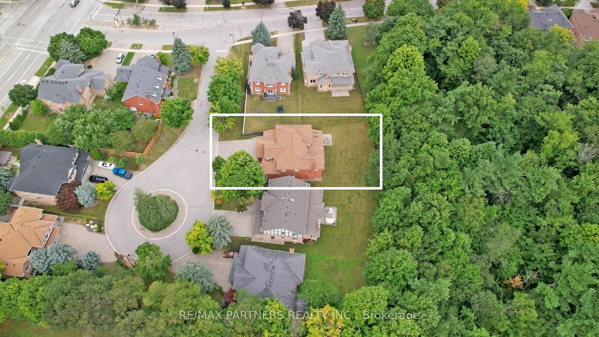 1 Fernwood Court photo 4