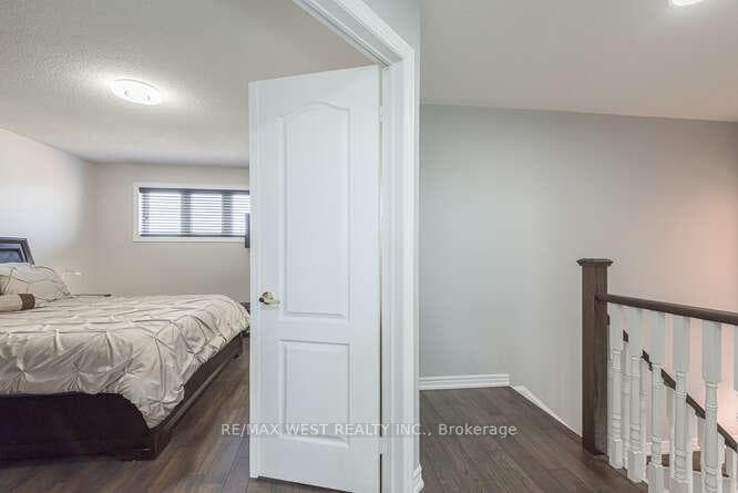 6 Gray Park Drive photo 24