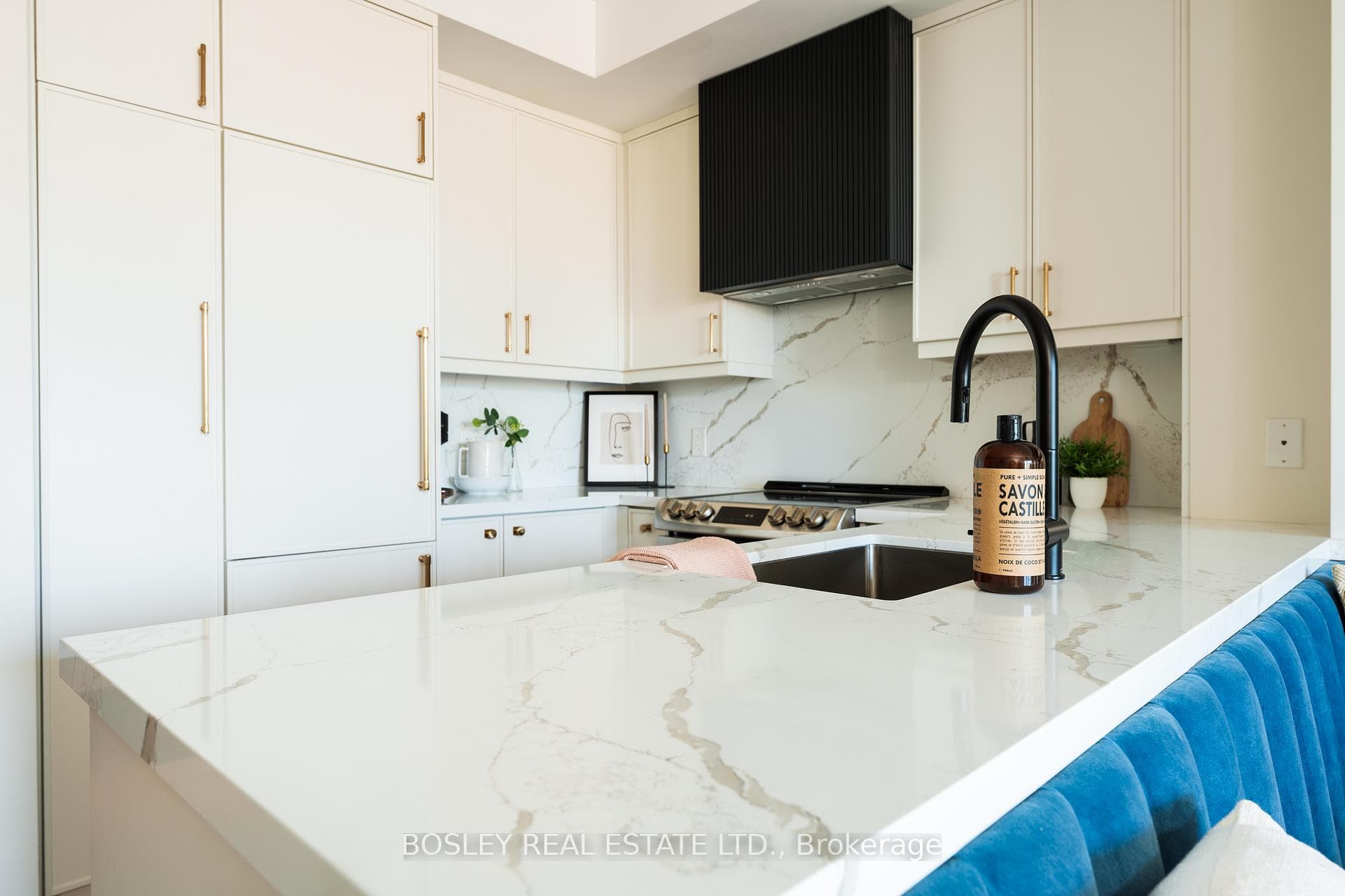 38 The Esplanade N/A Unit 1108 photo 6