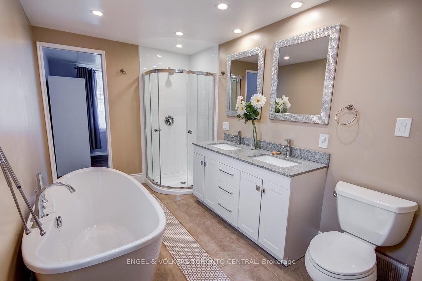 7 Wiley Avenue photo 15