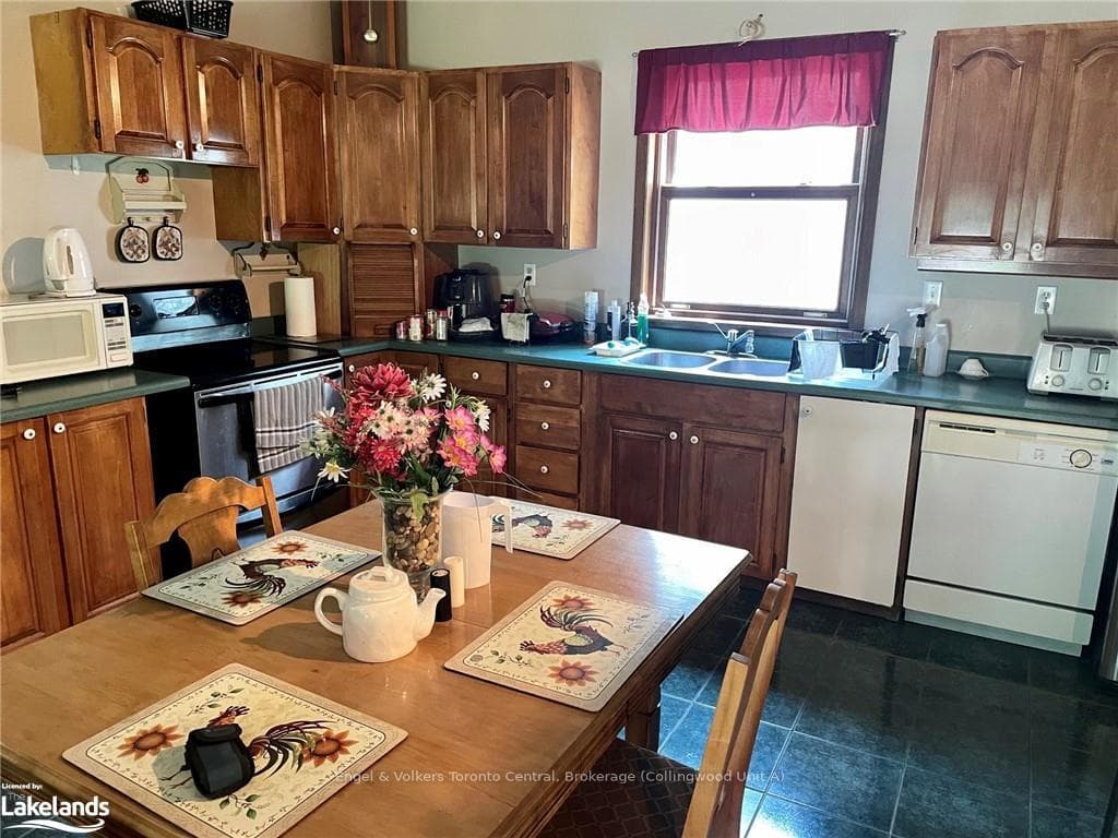 62 FATIMA Court photo 5