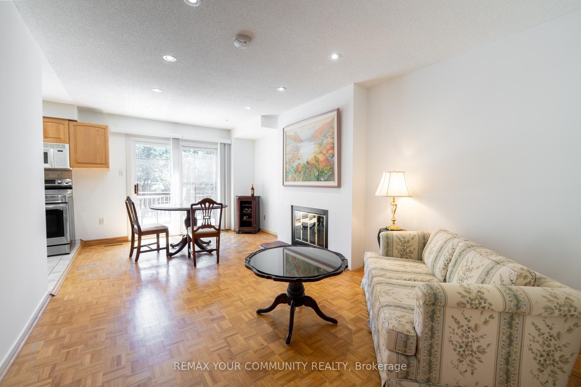 27 Drumern Crescent photo 15